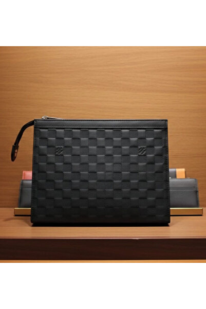 LV حقيبة ديسكفري من الجلد الأسود دامير إنفيني