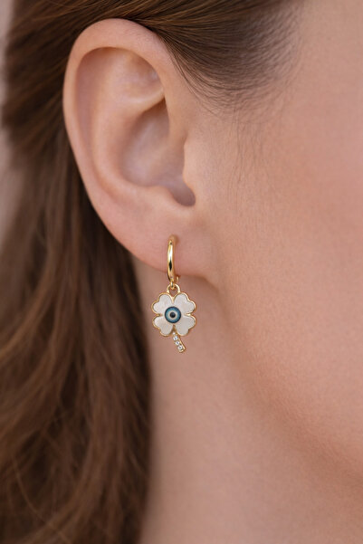 Sacce Scarves&Accessories White Enamel Clover Charm Hoop Earrings – Zircon St...