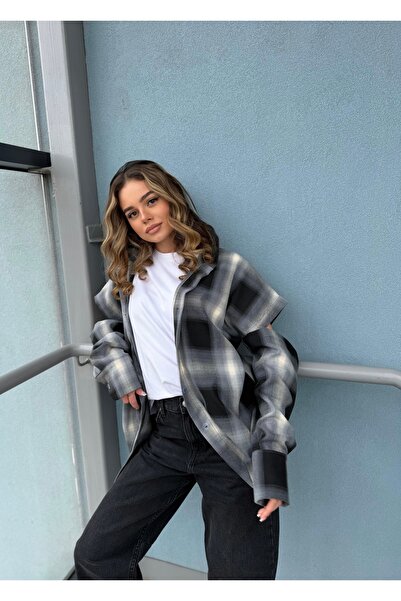 Classy Store Υπερμεγέθες καρό πουκάμισο με κουκούλα, σε μαύρο και λευκό