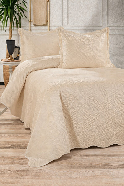 Bikaya Home Toyo Vera Double Velvet Bedspread Set |   250X260 cm |   Luxuriou...