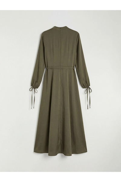 LC Waikiki Φόρεμα με πιέτες σε γραμμή Y