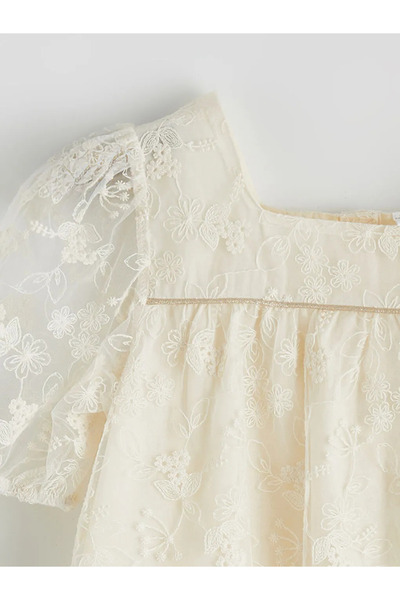 LC Waikiki Μπεζ φόρεμα για κορίτσια Με κέντημα Δαντέλα