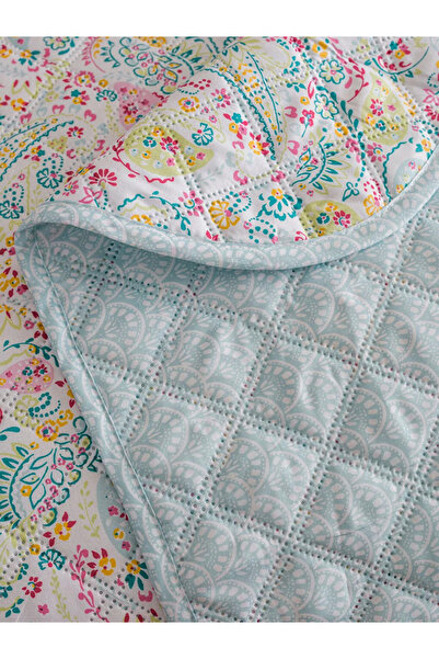 LC Waikiki Karışık Çiçek Desenli Çift Kişilik Yatak Örtüsü