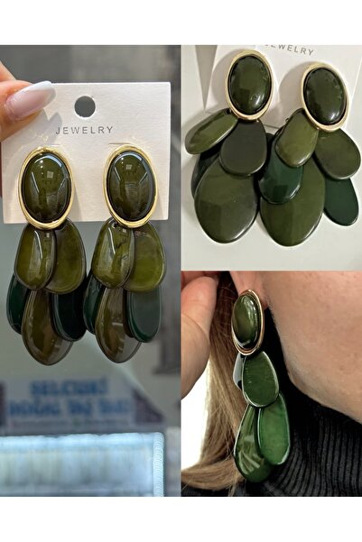 MATCHAMUSE Vip Khaki Green Dangle Vintage Gold Earrings