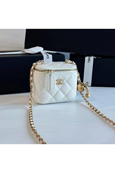 Chanél Black Leather Small Vanity Case Chain Shoulder Bag