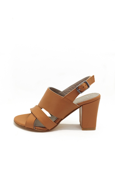 GDT Ayakkabı Genuine Leather Tan Color Thick Heel Women's Heeled Sandals Sandals with Heels