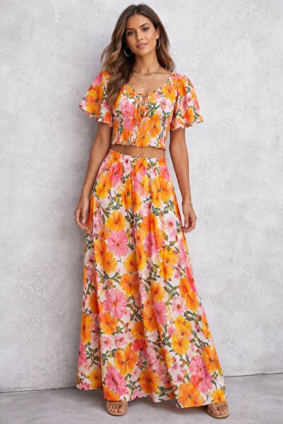 Generic Skirt Set with Short Sleeve Blouse