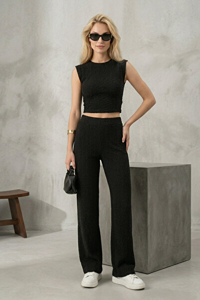 LAREON Women's Black Bubble Wrinkled Fabric Zero-Neck Crop Top and Wide-Leg P...