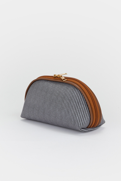 Lui Baby Triangle Makeup and Organizer Bag with Stylish Textured Fabric and Z...