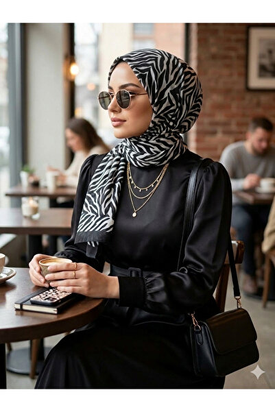 Nazellaa شال ناعم بنقشة الحمار الوحشي