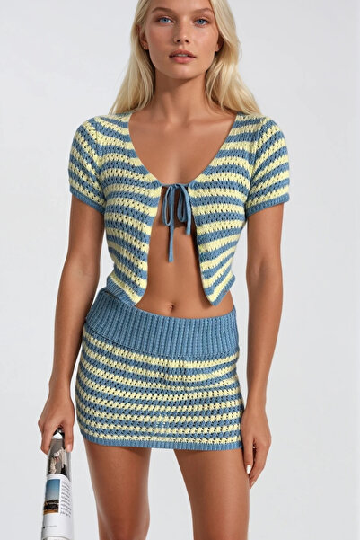 Çizgili Bağlama Detay Bluz Bel Katlamalı Etek İkili Mavi Triko Takım