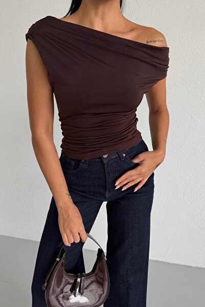 bb butik basic Asymmetric One-Shoulder Draped Blouse F3222