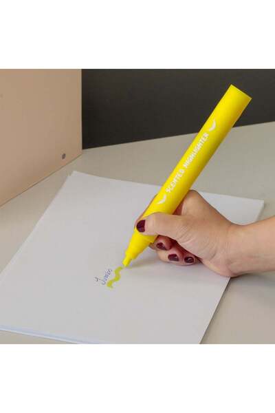 OEM Large Yellow Scented Highlighter with Banana Flavor 23 centimeters