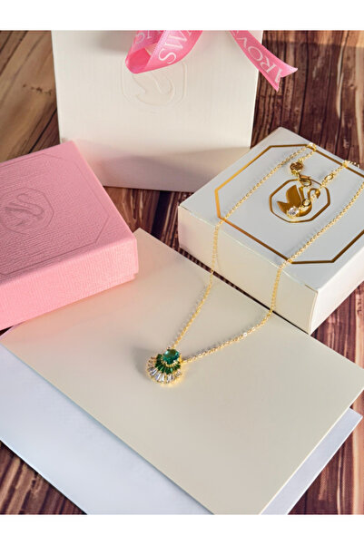 Generic Chain with Accessories