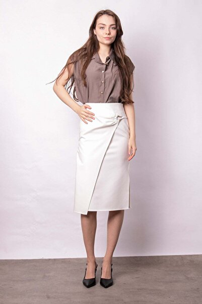 Jument Women's Lightweight Lycra Fabric Double-Breasted Pencil Skirt with Acc...