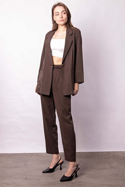 Jument Γυναικείο ψηλόμεσο παντελόνι με πλαϊνές τσέπες και ζώνη Boyfriend, με ...