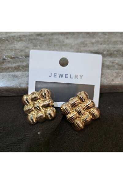 Gold Dokulu Kare Formlu Küpe
