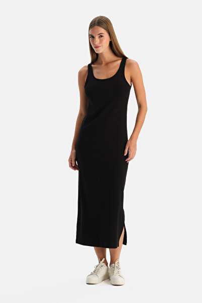 Dagi Rochie cu bretele și nervuri