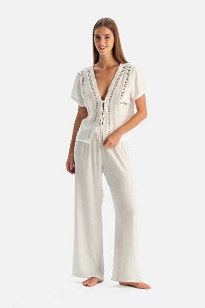 Dagi White Lacing Detailed Woven Pajama Set