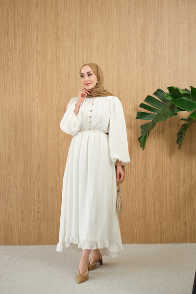 LOCCO فستان نسائي غير متماثل مزين بكشكشة وحزام خصر مطوي باللون الأبيض