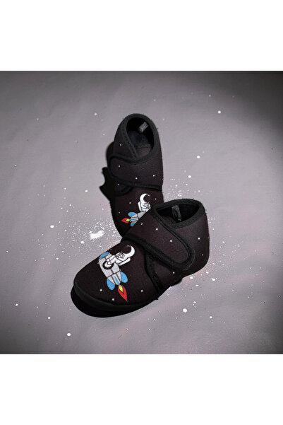AkınalBella Παντόφλες για αγόρια με μαύρη διαστημική στάμπα, αντιολισθητική σ...