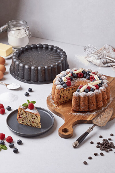 Perotti Bakepro Black Aluminum Cast Tart and Pie Mold 26 cm