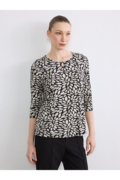 LC Waikiki Crew Neck Patterned Blouse