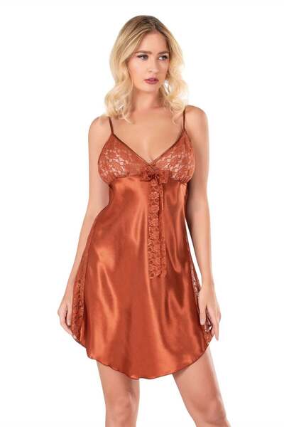 PRIMODA Woman, cinnamon, satin nightgown