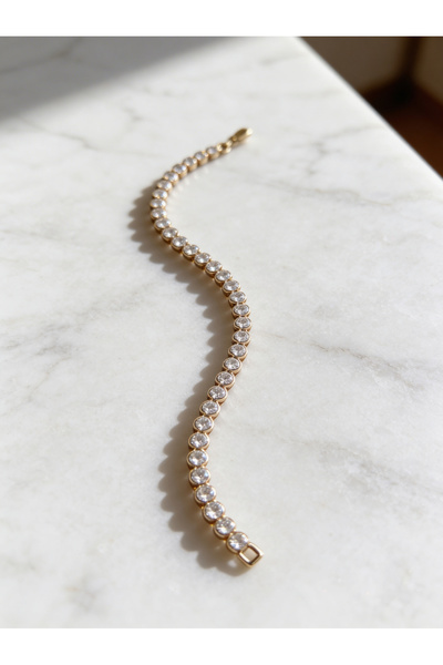 ayoljewelry سوار نسائي مطلي بالذهب مرصع بالكريستال والزركون من الفولاذ المقاو...