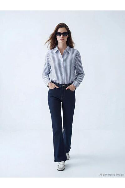 LC Waikiki artplus-store فلير فيت؛ تصميم يناسب الخصر والأرداف، ويتسع من الركب...