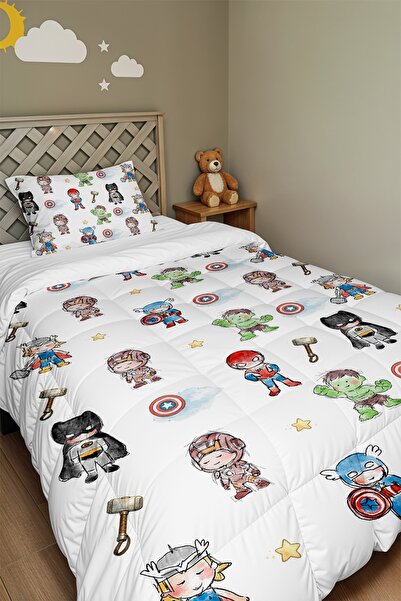 EVPANYA Hero Friends Patterned Single Duvet and Pillowcase
