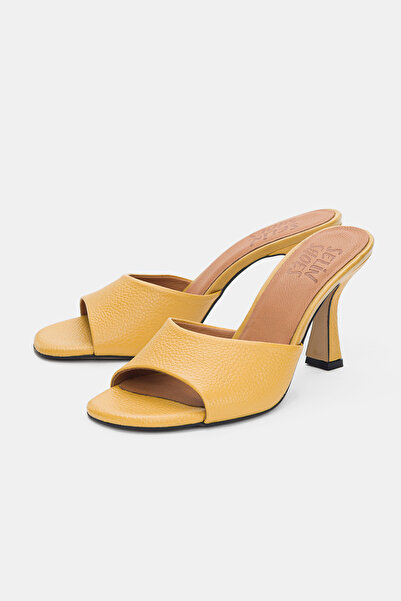 selin shoes Γυναικείες παντόφλες Sereza από γνήσιο δέρμα με τακούνι - ΚΙΤΡΙΝΟ