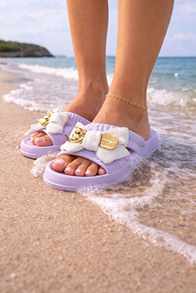 Slipcat شبشب نسائي للشاطئ مزين بفيونكة ودب - نعل خفيف الوزن ومضاد للانزلاق، ش...