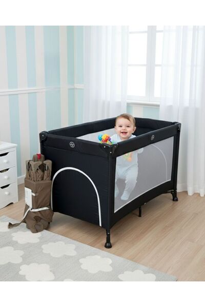 DAY BY DAY محبس أطفال