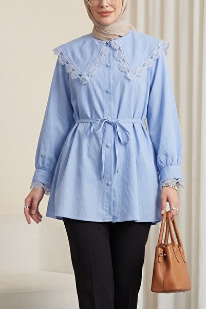 Modamorfo Модална туника с бебешка яка, назъбена талия и връзка - синя