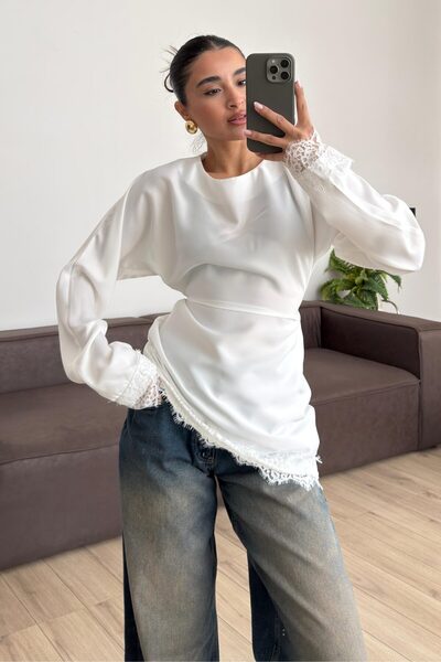 solena sln Γυναικεία Σατέν Ασύμμετρη Μπλούζα με Λεπτομέρεια από Γκουπέρ