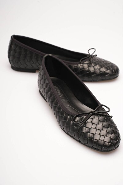 sedora shoes حذاء باليه نسائي محبوك باللون الأسود والبني والأبيض