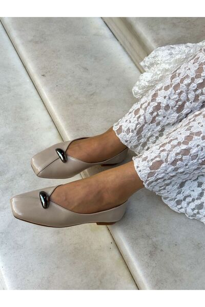 azza shoes Elio Shiny Flat Shoes with Toe-Toe Accessory Detail, Sleek and Comfortable for Daily Wear