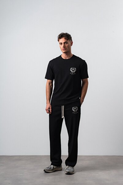 Respire طقم تي شيرت وبنطلون FFB للرجال باللون الأسود