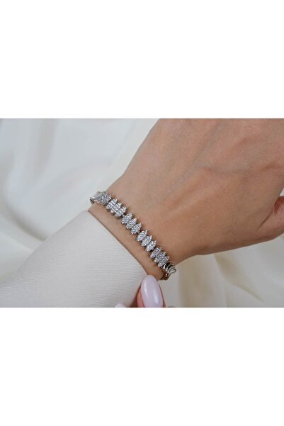 ATELİER TUĞBA Blk293 Shining Silver Bracelet with Meki̇k Stone Arrangement (1...