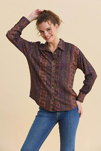Los banditos Shirt Collar Buttoned Patterned Ethnic Blouse