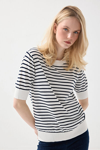 Gusto Striped Short Sleeve Knitwear Blouse - White