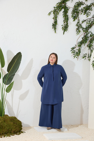 Aker تنورة بنطلون من التنسل باللون الأزرق الداكن