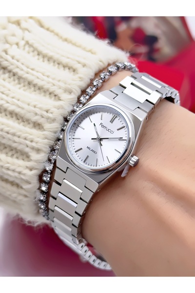 Ferrucci ساعة يد نسائية بسوار فولاذي وهيكل فولاذي، مقاومة للماء حتى 3 ATM، ضم...