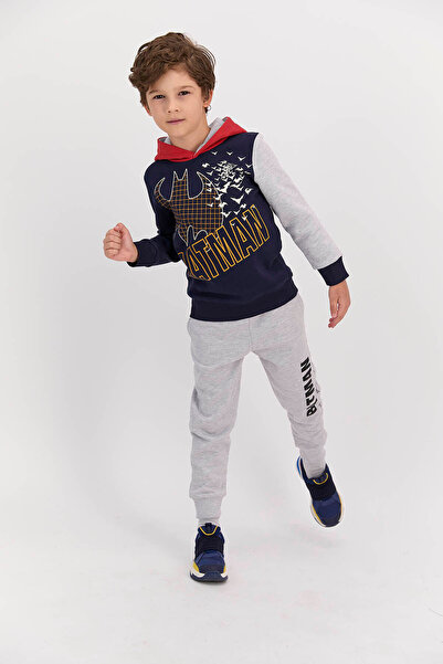 Batman طقم بدلة رياضية للأولاد باللون الأزرق الداكن مرخصة