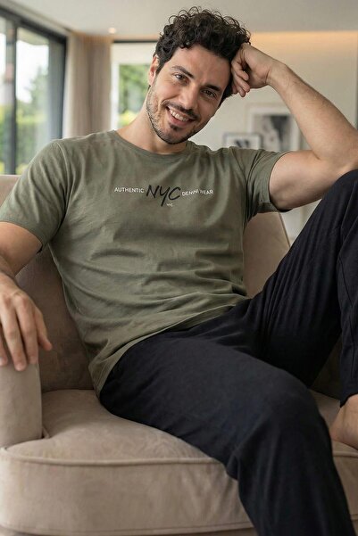 Pijamaevi Set de pijamale pentru bărbați din bumbac, cu mânecă scurtă, cu imp...