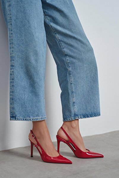 NİŞANTAŞI SHOES Ladonia Red Patent Leather Back Open Buckle Detail Women's He...