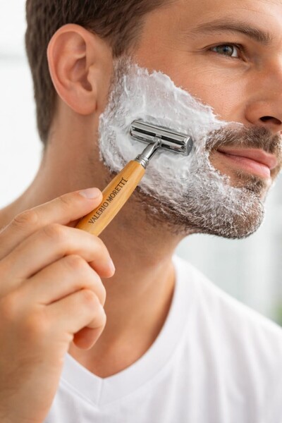 VALERIO MORETTI Valorie Moretti Bamboo Handle Premium Classic Razor