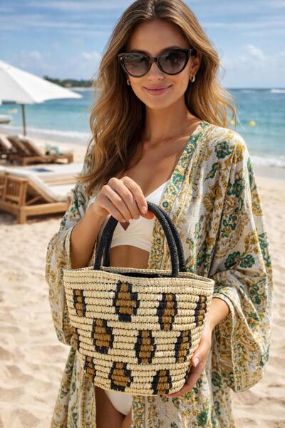 MARBERRY Ψάθινη γυναικεία τσάντα με μπεζ σχέδιο