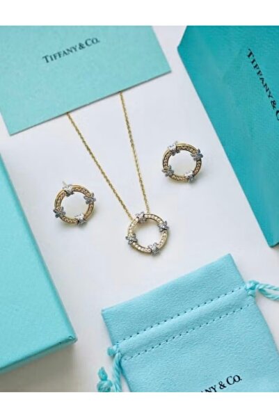 FA.accessories مجموعة مجوهرات نسائية (سلسال + حلق) مع ملحقات – تصميم أنيق وفخم